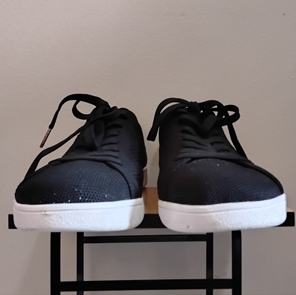 Swims Black Knit Lace-Up Sneakers with White Sole – Size 8 Women EUC - Picture 4 of 15